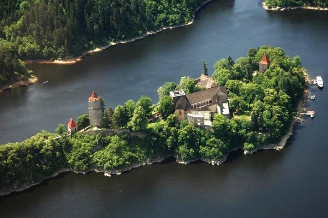Zvikov_01